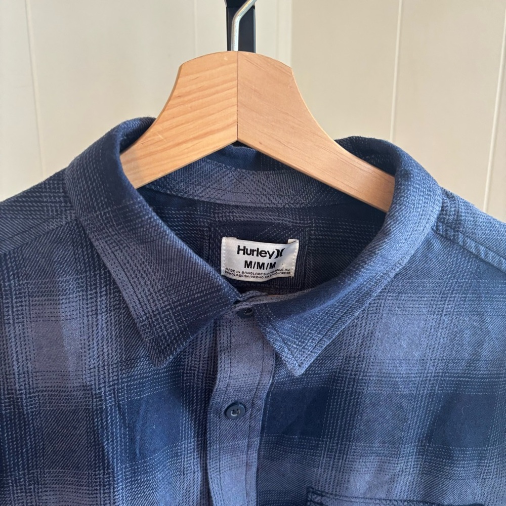 Hurley Blue Plaid Cotton Blend Long Sleeve Button Up Skater Shirt Mens M Outdoor
